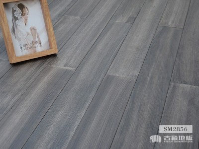 實(shí)木地板的選購(gòu)誤區(qū)